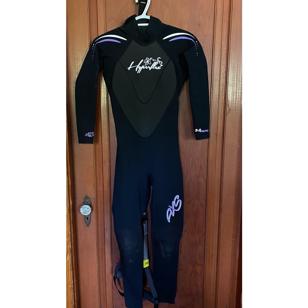Hyperflex 3/2 Womens wetsuit size 6
